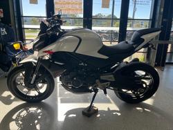 2023 CFMOTO 2023 CFMOTO 450NK NEBULA WHITE