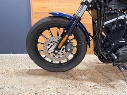 2013 HARLEY-DAVIDSON XL883 IRON 883