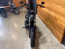 2013 HARLEY-DAVIDSON XL883 IRON 883