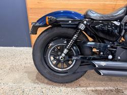 2013 HARLEY-DAVIDSON XL883 IRON 883