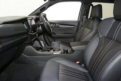 2025 Isuzu MU-X LS-T