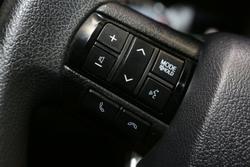 2024 Toyota Hilux SR