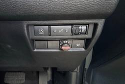 2025 Mitsubishi Triton GLX+