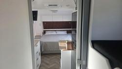 2026 Leader Caravans 2110 C K1e5b T Gold Le King Bed 2110