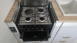 2026 Leader Caravans 2110 C K1e5b T Gold Le King Bed 2110