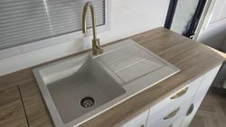 2026 Leader Caravans 2110 C K1e5b T Gold Le King Bed 2110