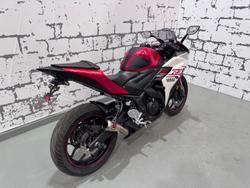 2015 Yamaha YZF-R3 R3 Red