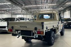 2025 Toyota Landcruiser GXL