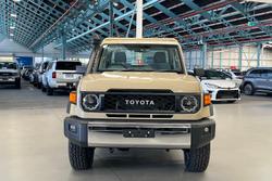 2025 Toyota Landcruiser GXL