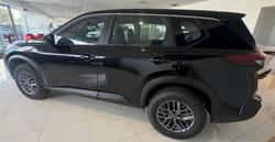 2026 Nissan X-TRAIL ST