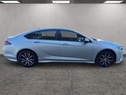 2018 Holden Commodore RS