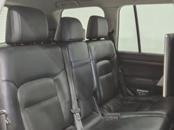 2015 Toyota Landcruiser Sahara VDJ200R 4X4 Dual Range WHITE