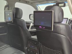 2015 Toyota Landcruiser Sahara VDJ200R 4X4 Dual Range WHITE