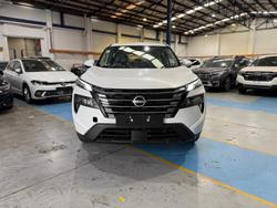 2026 Nissan X-TRAIL ST