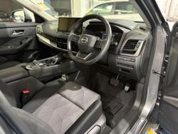 2026 Nissan X-TRAIL ST