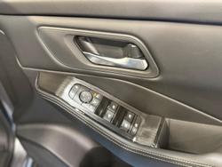 2026 Nissan X-TRAIL ST