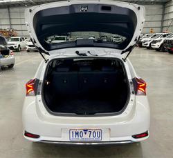 2018 Toyota Corolla Ascent Sport ZRE182R Crystal Pearl