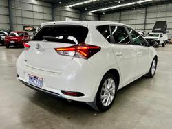 2018 Toyota Corolla Ascent Sport ZRE182R Crystal Pearl