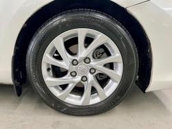 2018 Toyota Corolla Ascent Sport ZRE182R Crystal Pearl