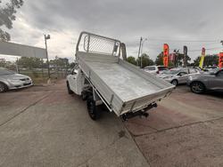 2015 Toyota Hilux Workmate TGN121R 4x2 Glacier White
