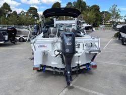 2026 QUINTREX 430 Fishabout Pro