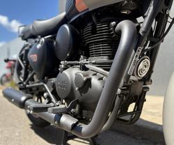 2025 Royal Enfield Classic 350 Dark Classic 350 Grey