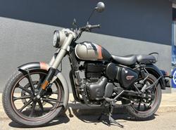2025 Royal Enfield Classic 350 Dark Classic 350 Grey