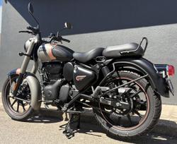 2025 Royal Enfield Classic 350 Dark Classic 350 Grey