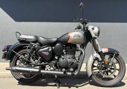 Royal Enfield Classic 350 Dark