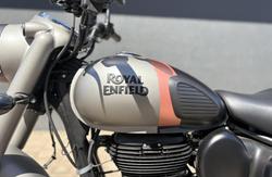 2025 Royal Enfield Classic 350 Dark Classic 350 Grey