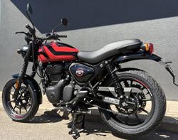 2025 Royal Enfield Hunter 350 Hunter Red