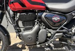 2025 Royal Enfield Hunter 350 Hunter Red