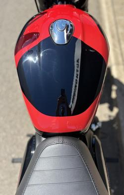 2025 Royal Enfield Hunter 350 Hunter Red