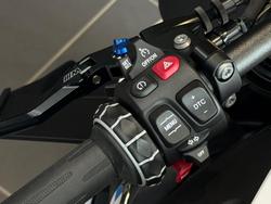 2025 BMW M 1000 R M 1000 White