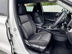 2022 Mitsubishi Outlander LS