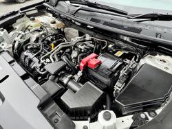 2022 Mitsubishi Outlander LS