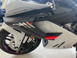 2025 CFMOTO 2025 CF Moto 675CC 675SR-R ABS Aerolite Grey