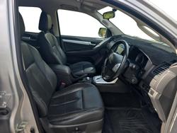 2016 Isuzu MU-X LS-T