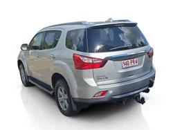 2016 Isuzu MU-X LS-T