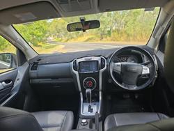 2016 Isuzu MU-X LS-T