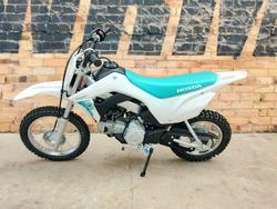 2025 HONDA CRF110F MINI BIKE WHITE