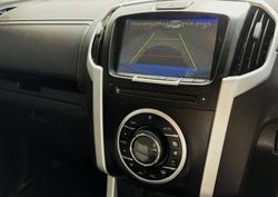 2021 Isuzu MU-X LS-U