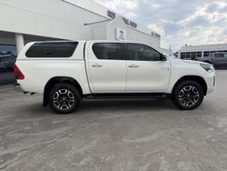 2022 Toyota Hilux SR5