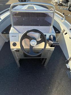 2026 QUINTREX 530 Renegade CC