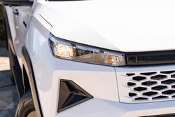 2026 Toyota Hilux SR 48V GUN227R 4X4 Dual Range Glacier White