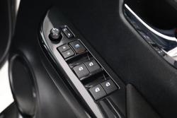2019 Toyota Hilux SR5