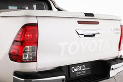 2019 Toyota Hilux SR5