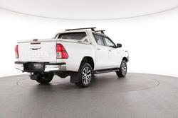 2019 Toyota Hilux SR5