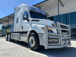 2021 Freightliner Cascadia 600 WHITE
