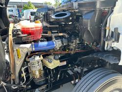 2021 Freightliner Cascadia 600 WHITE